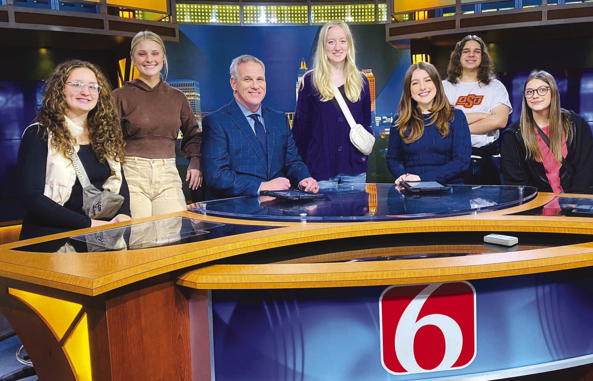 Dewar Students Visit Channel 6